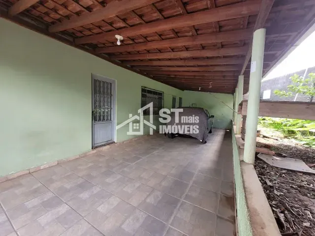 Casa com 135m² 2 quartos e 1 banheiro, à venda, no bairro Vila Martinelli em Andradas