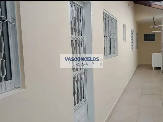 Casa com 150m² 1 quarto e 1 banheiro, à venda, no bairro Parque Industrial em São José Dos Campos