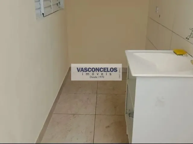 Casa com 150m² 1 quarto e 1 banheiro, à venda, no bairro Parque Industrial em São José Dos Campos