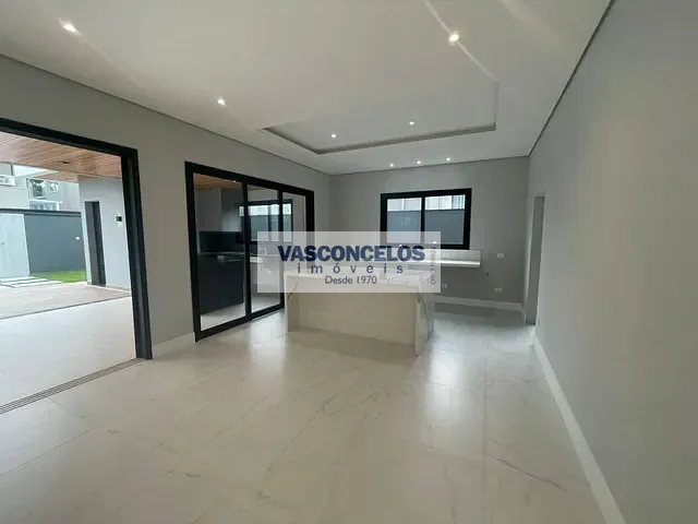 Casa com 450m² 5 quartos e 6 banheiros, à venda, no bairro Jardim do Golfe em São José dos Campos