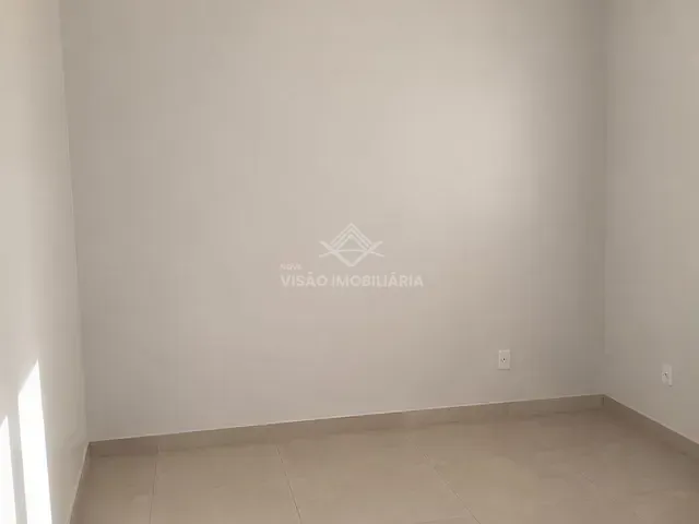 Casa 2 quartos e 1 banheiro, à venda, no bairro Sonhalto Videira em Sinop