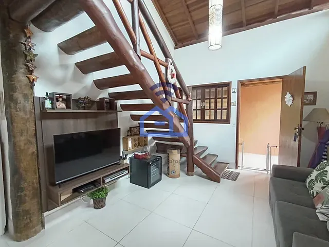 Casa com 101m² 2 quartos e 2 banheiros, à venda, no bairro Martim de Sá em Caraguatatuba