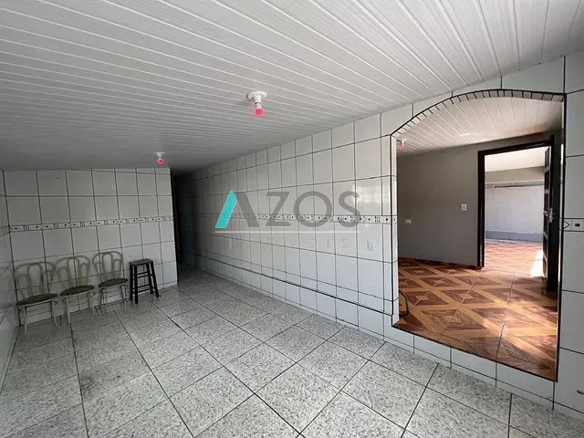 Casa 4 quartos e 2 banheiros, à venda, no bairro Osasco em Colombo