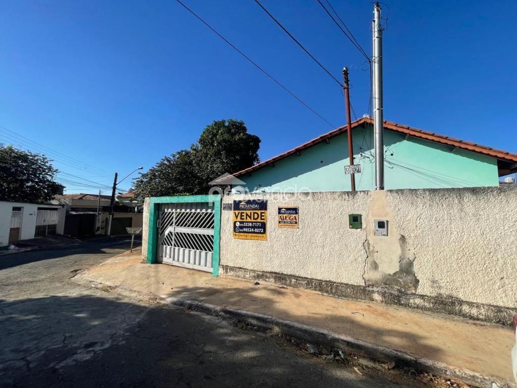 Casa, 3 quartos, 170 m² - Foto 2