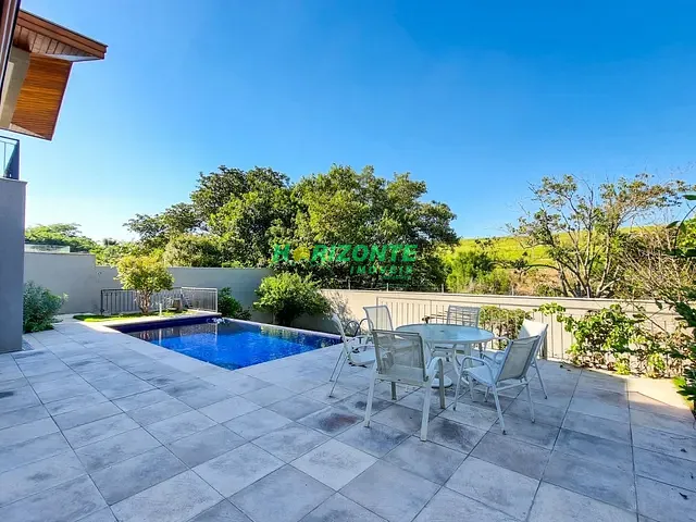 Casa com 800m² 4 quartos e 5 banheiros, à venda, no bairro Condomínio Reserva do Paratehy em São José dos Campos