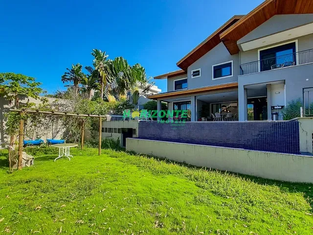 Casa com 800m² 4 quartos e 5 banheiros, à venda, no bairro Condomínio Reserva do Paratehy em São José dos Campos