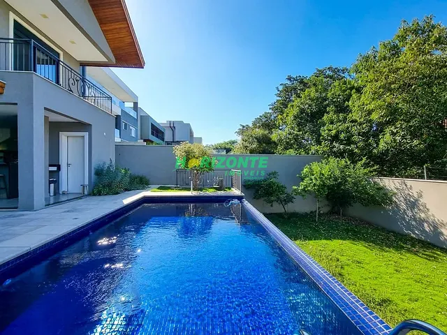 Casa com 800m² 4 quartos e 5 banheiros, à venda, no bairro Condomínio Reserva do Paratehy em São José dos Campos