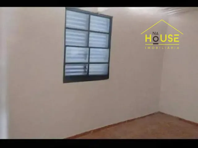 Casa com 197m² 3 quartos e 1 banheiro, à venda, no bairro Cecap II em Votuporanga
