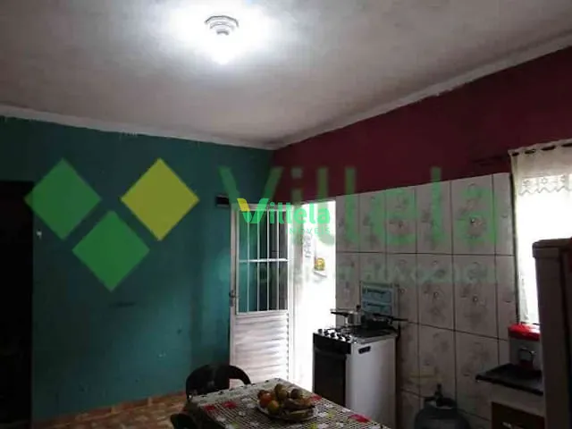 Casa 2 quartos e 1 banheiro, à venda, no bairro Jardim Ipê em Itaquaquecetuba