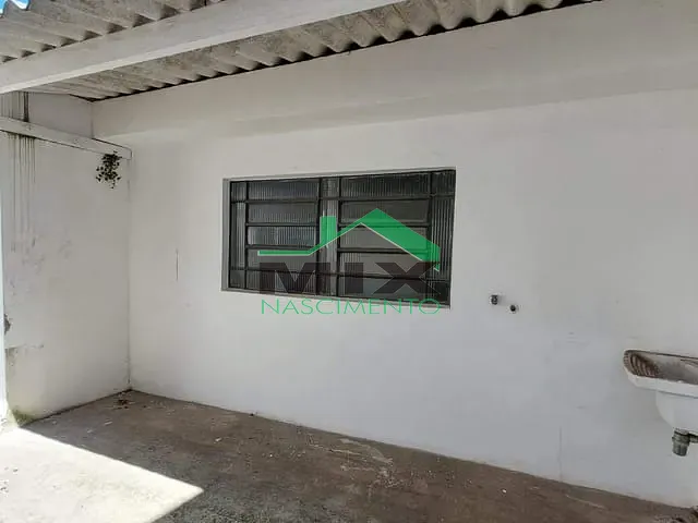 Casa com 50m² 1 quarto e 1 banheiro, para alugar, no bairro Taboão em Diadema