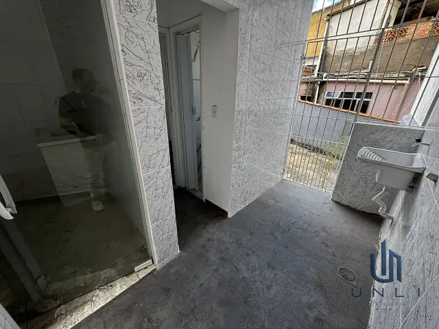 Casa 4 quartos e 4 banheiros, à venda ou para alugar, no bairro Monte Castelo em Volta Redonda