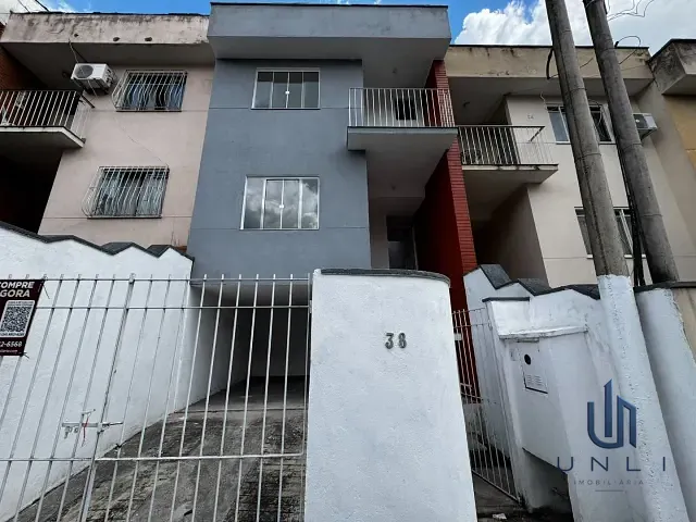 Casa 4 quartos e 4 banheiros, à venda ou para alugar, no bairro Monte Castelo em Volta Redonda