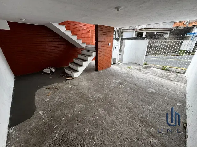 Casa 4 quartos e 4 banheiros, à venda ou para alugar, no bairro Monte Castelo em Volta Redonda