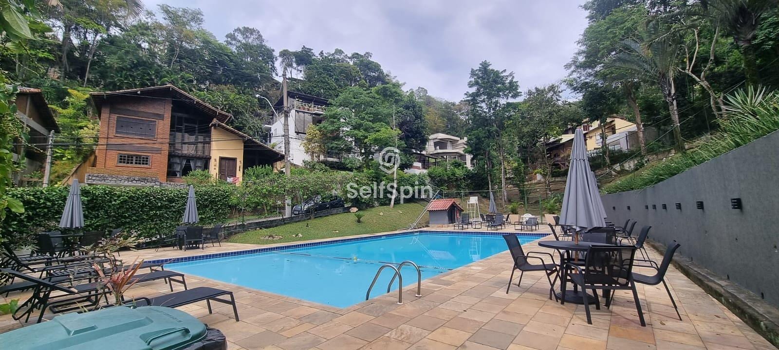 Casa, 3 quartos, 440 m² - Foto 1