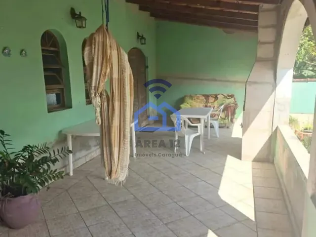 Casa com 390m² 4 quartos e 2 banheiros, à venda, no bairro Martim de Sá em Caraguatatuba
