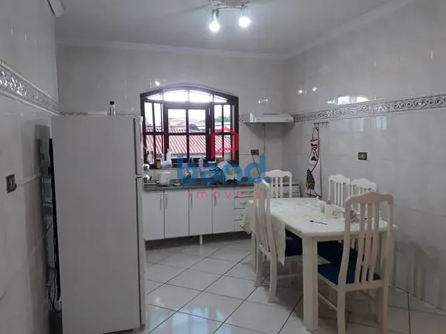 Casa com 130m² 3 quartos e 3 banheiros, à venda, no bairro Centro em Porto Feliz