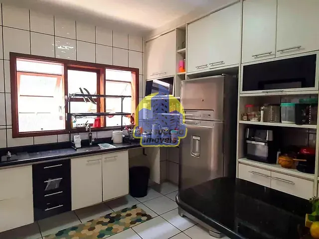 Casa com 358m² 3 quartos e 1 banheiro, à venda, no bairro City Bussocaba em Osasco
