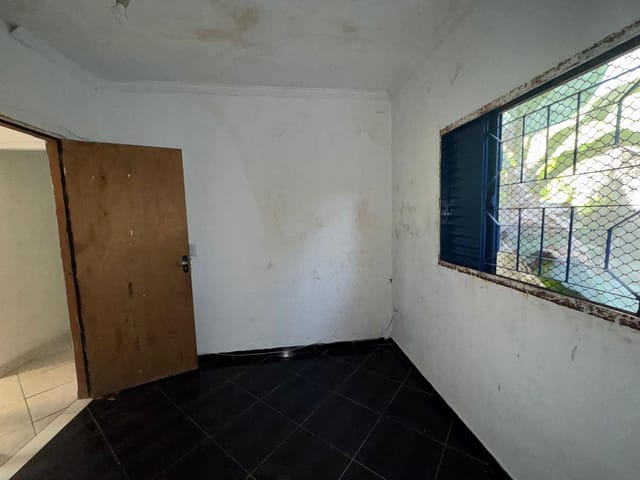 Casa com 500m² 3 quartos e 1 banheiro, à venda, no bairro Cidade Satélite Íris em Campinas