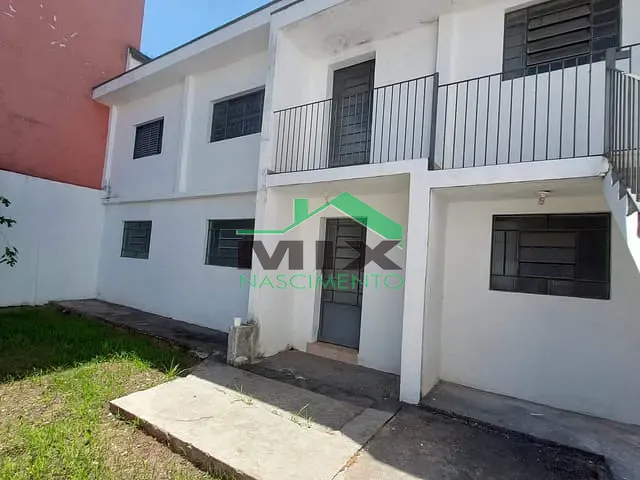 Casa com 50m² 1 quarto e 1 banheiro, para alugar, no bairro Taboão em Diadema
