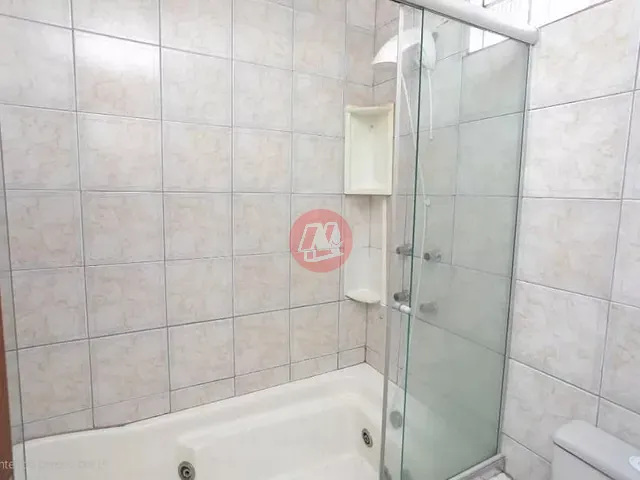 Casa com 280m² 4 quartos e 3 banheiros, para alugar, no bairro Jardim Itu em Porto Alegre