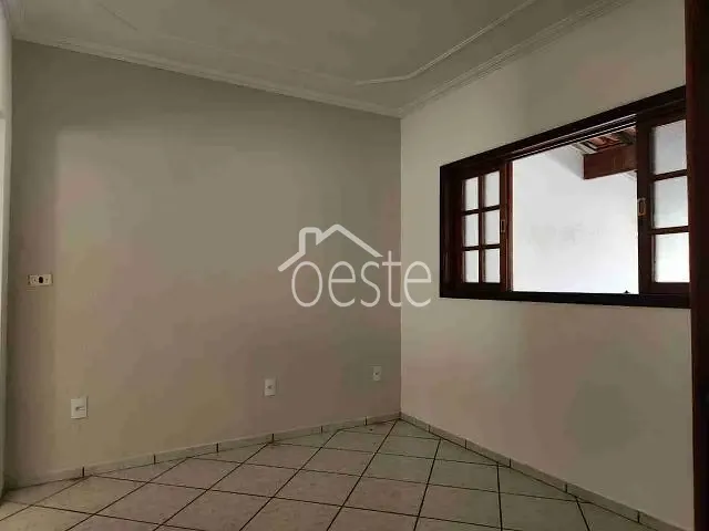 Casa com 125m² 2 quartos e 2 banheiros, à venda, no bairro Residencial Parque Santa Rosa II em Santa Bárbara D'Oeste