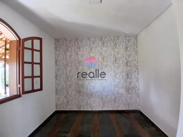 Casa com 238m² 4 quartos e 3 banheiros, à venda, no bairro Alípio de Melo em Belo Horizonte