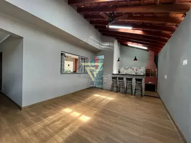 Casa com 200m² 2 quartos e 2 banheiros, à venda, no bairro Vila Albertina em Ribeirão Preto
