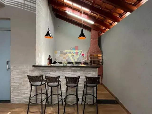 Casa com 200m² 2 quartos e 2 banheiros, à venda, no bairro Vila Albertina em Ribeirão Preto