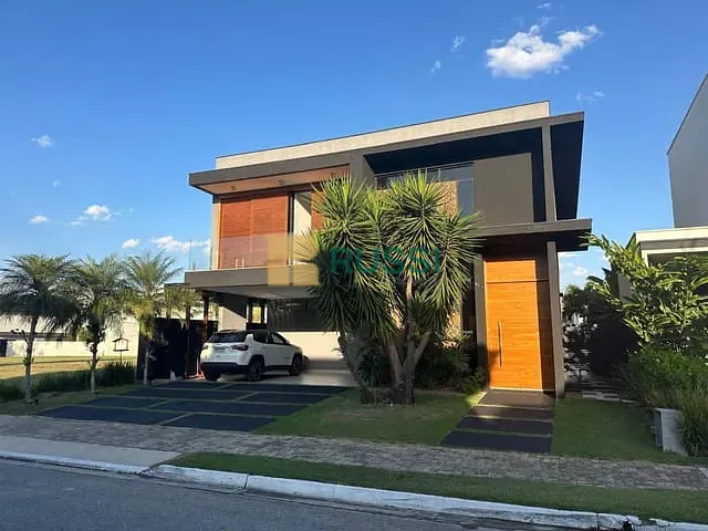Casa com 450m² 4 quartos e 6 banheiros, à venda, no bairro Jardim do Golfe em São José dos Campos