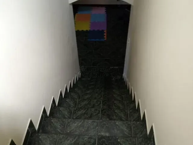 Casa com 272m² 4 quartos e 3 banheiros, à venda, no bairro Jardim Santa Maria em Jacareí