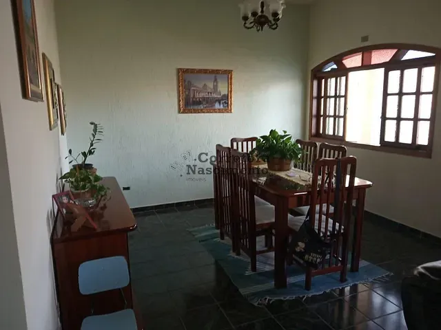Casa com 272m² 4 quartos e 3 banheiros, à venda, no bairro Jardim Santa Maria em Jacareí