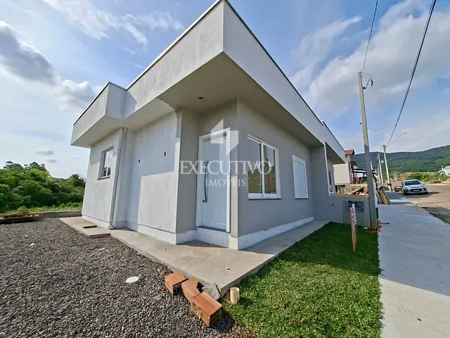 Casa 2 quartos e 1 banheiro, à venda, no bairro Dona Rita em Arroio do Meio