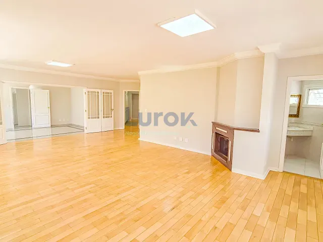 Casa com 2267m² 3 quartos e 5 banheiros, à venda ou para alugar, no bairro Village Visconde de Itamaracá em Valinhos