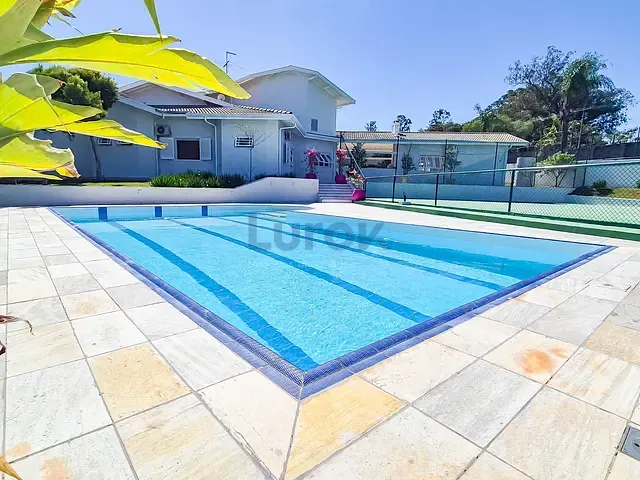 Casa com 2267m² 3 quartos e 5 banheiros, à venda ou para alugar, no bairro Village Visconde de Itamaracá em Valinhos