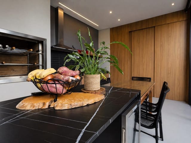 Casa com 378m² 3 quartos e 1 banheiro, à venda, no bairro Condomínio Aquarela dos Poemas em Sinop