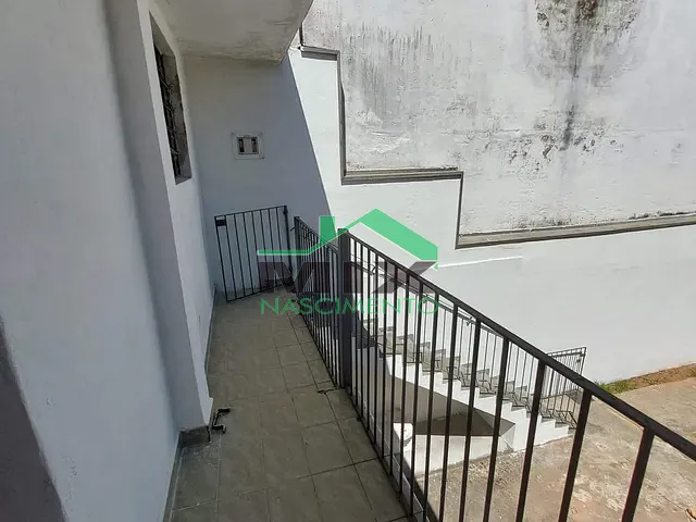 Casa com 50m² 1 quarto e 1 banheiro, para alugar, no bairro Taboão em Diadema
