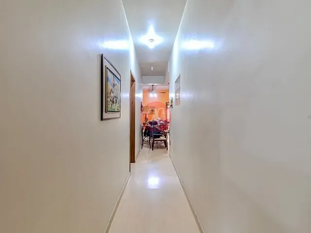 Casa com 254m² 3 quartos e 3 banheiros, à venda ou para alugar, no bairro Auxiliadora em Porto Alegre