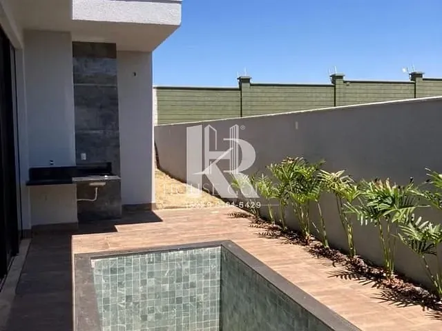 Casa com 365m², à venda, no bairro Terras Alpha Residencial 1 em Senador Canedo