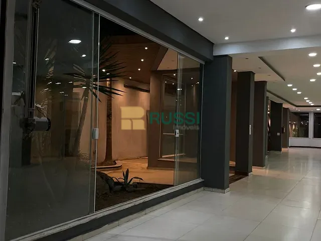 Casa com 365m², à venda, no bairro Residencial de Ville em São José dos Campos