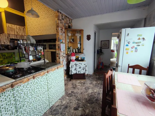 Casa 3 quartos e 3 banheiros, à venda, no bairro Fragata em Pelotas