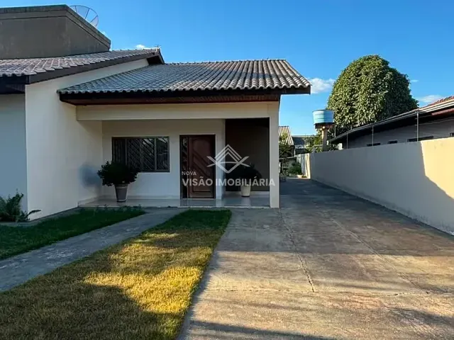 Casa 2 quartos e 1 banheiro, à venda, no bairro Jardim Jacarandás em Sinop