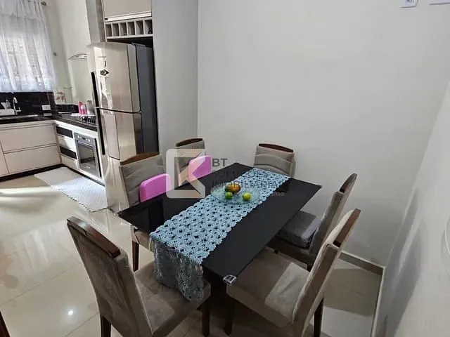 Casa com 130m² 2 quartos e 1 banheiro, à venda, no bairro Jardim Regente em Indaiatuba