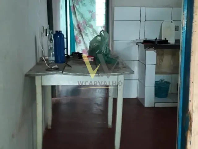 Casa à venda, no bairro Recanto do Sol em Anápolis