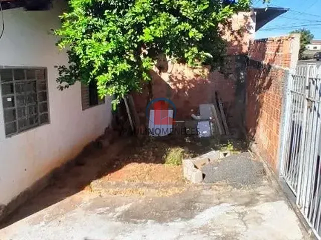 Casa com 392m² 2 quartos e 1 banheiro, à venda, no bairro Vila Mathiesen em Americana