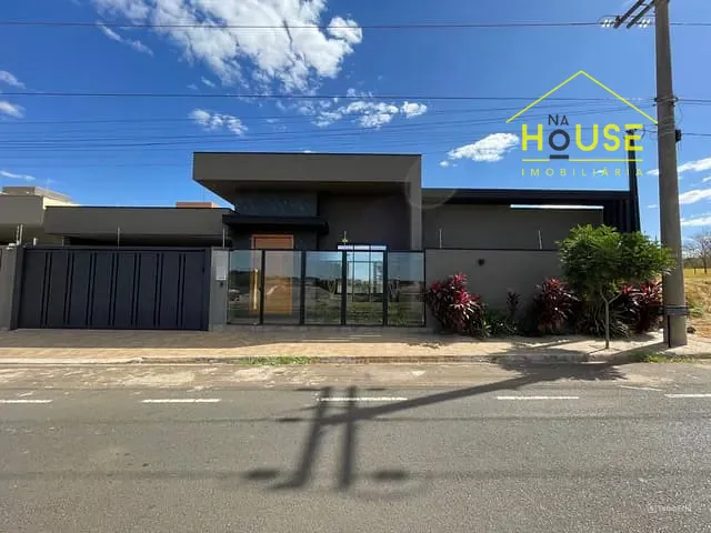 Casa com 252m² 3 quartos e 3 banheiros, à venda, no bairro Jardim Santa Paula em Votuporanga