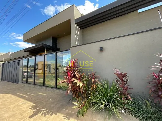 Casa com 252m² 3 quartos e 3 banheiros, à venda, no bairro Jardim Santa Paula em Votuporanga