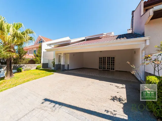 Casa com 264m² 4 quartos e 3 banheiros, à venda, no bairro Abranches em Curitiba