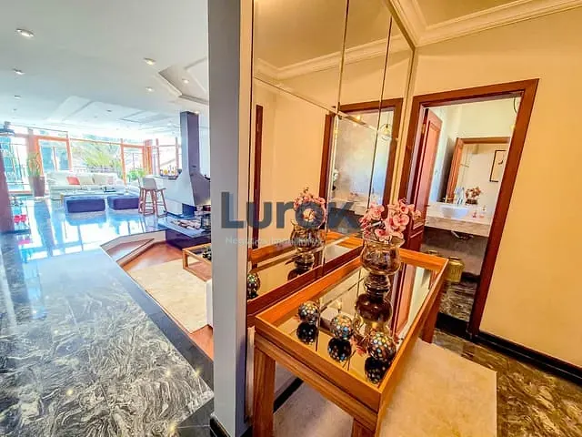 Casa com 500m² 3 quartos e 5 banheiros, à venda, no bairro Chácara São Bento em Valinhos