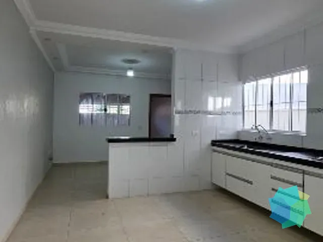 Casa com 160m² 2 quartos e 2 banheiros, à venda, no bairro Vila Progresso em Salto