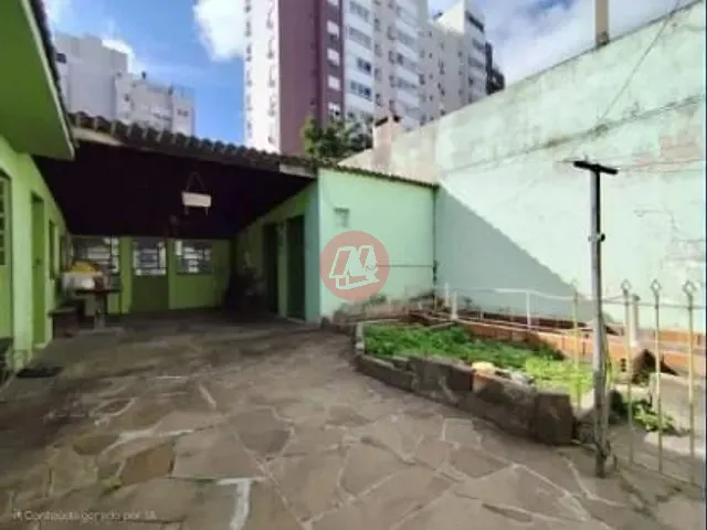 Casa com 466m² 3 quartos e 2 banheiros, à venda ou para alugar, no bairro Menino Deus em Porto Alegre